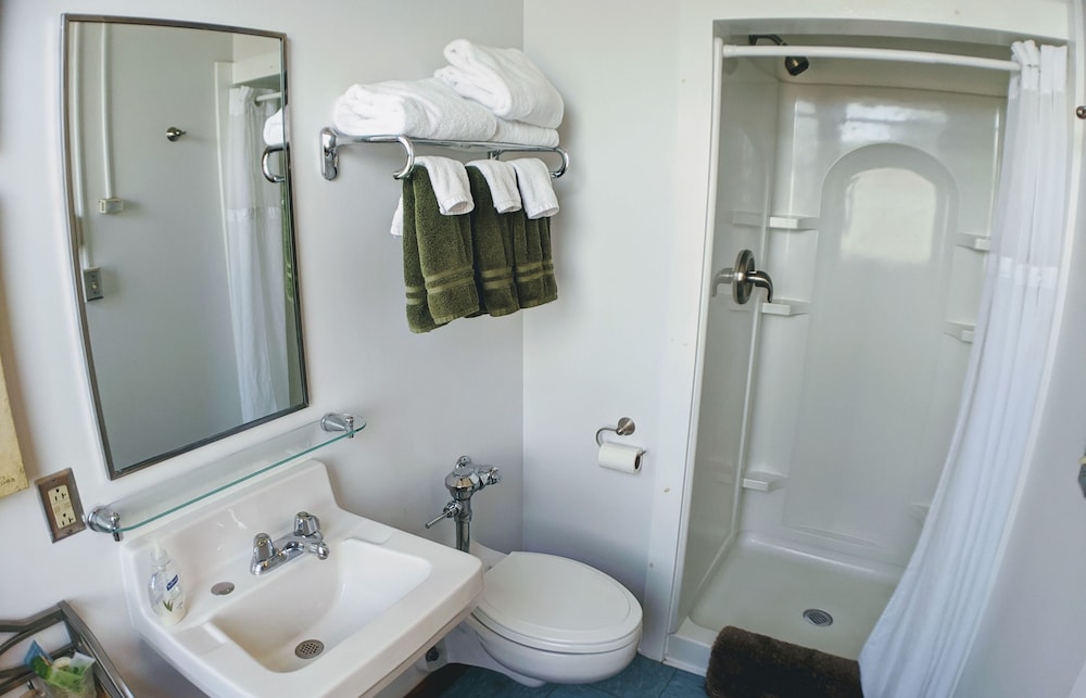 Sherman Inn - photo 33