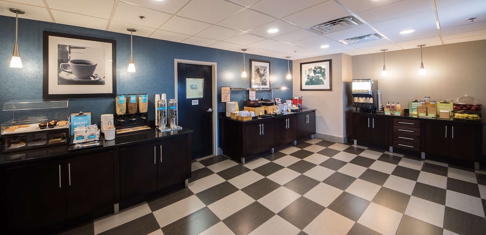 Hampton Inn Lakeland - photo 42
