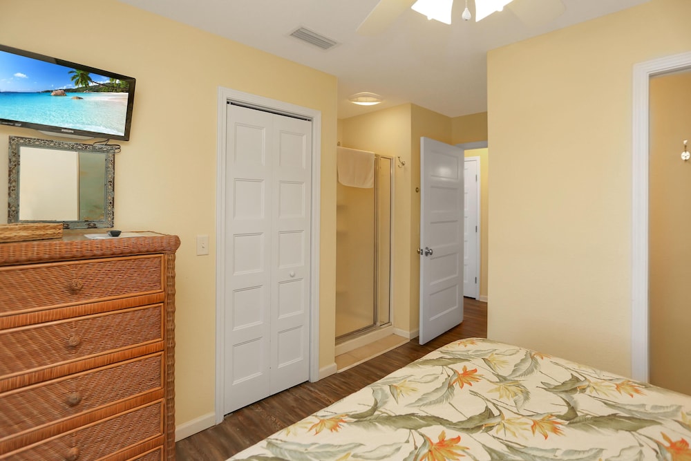 Sweet Destiny by Pristine Properties Vacation Rentals — 4-Star Luxury Hotel in Port Saint Joe, United States