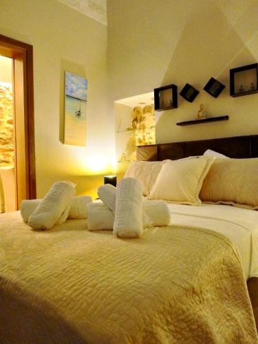 Harmony 2 in Gold — 4-Star Luxury Hotel in Lavrio, Greece