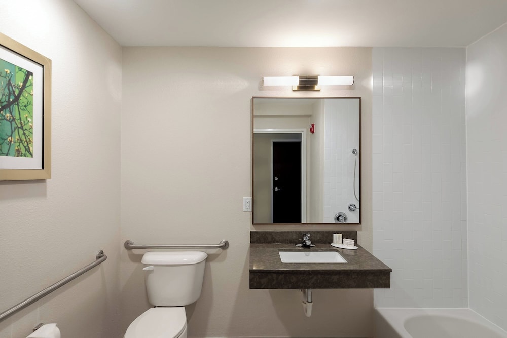 Fairfield Inn By Marriott Savannah Airport - photo 28