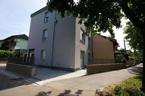 Apartments with a parking space Zagreb 12573 — 5-Star Luxury Hotel in Zagreb, Croatia