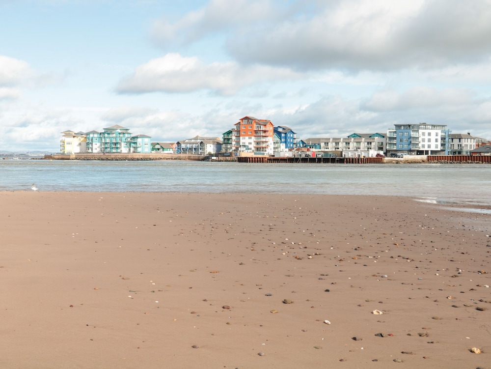 Sea Point — 5-Star Luxury Hotel in Exmouth, United Kingdom