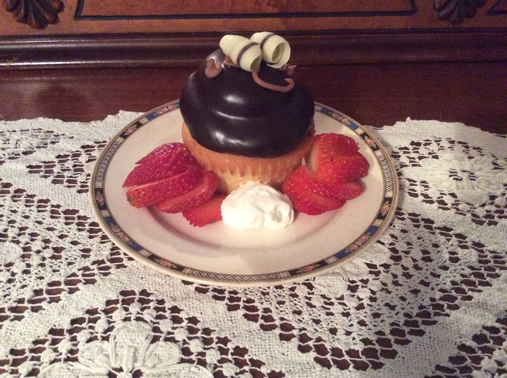 The Nightfall Inn - photo 22