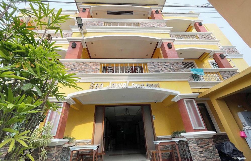 Sea Jewel Beach Resort Puerto Galera in Puerto Galera, Philippines