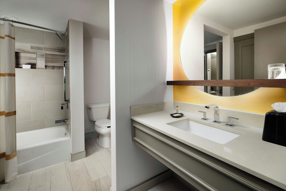 Renaissance Boulder FlatIron Hotel - photo 32