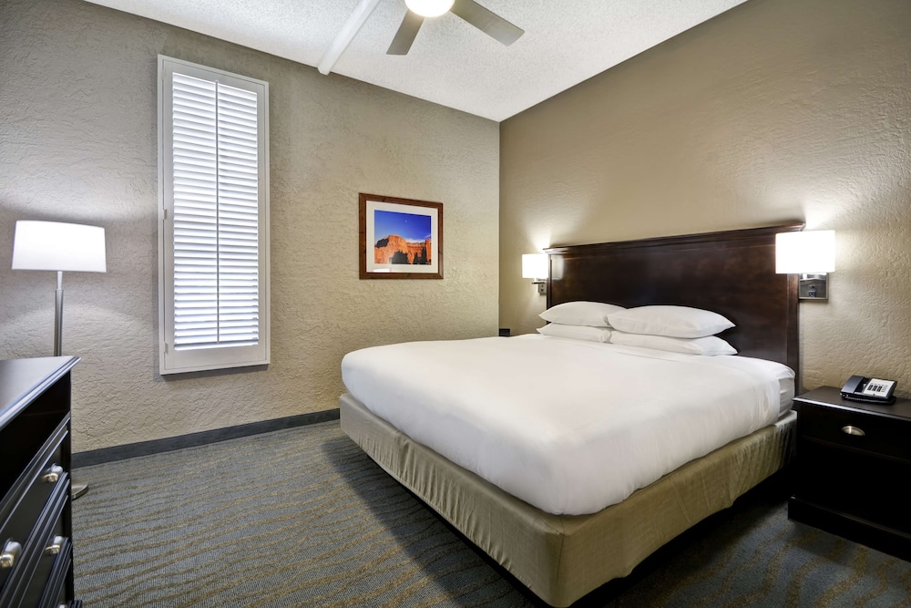 DoubleTree by Hilton Phoenix North - photo 13