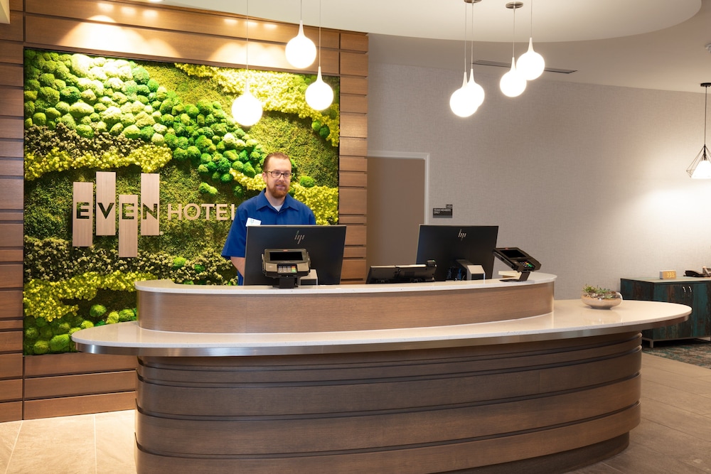 EVEN Hotels Denver Tech Center Englewood an IHG Hotel - photo 2