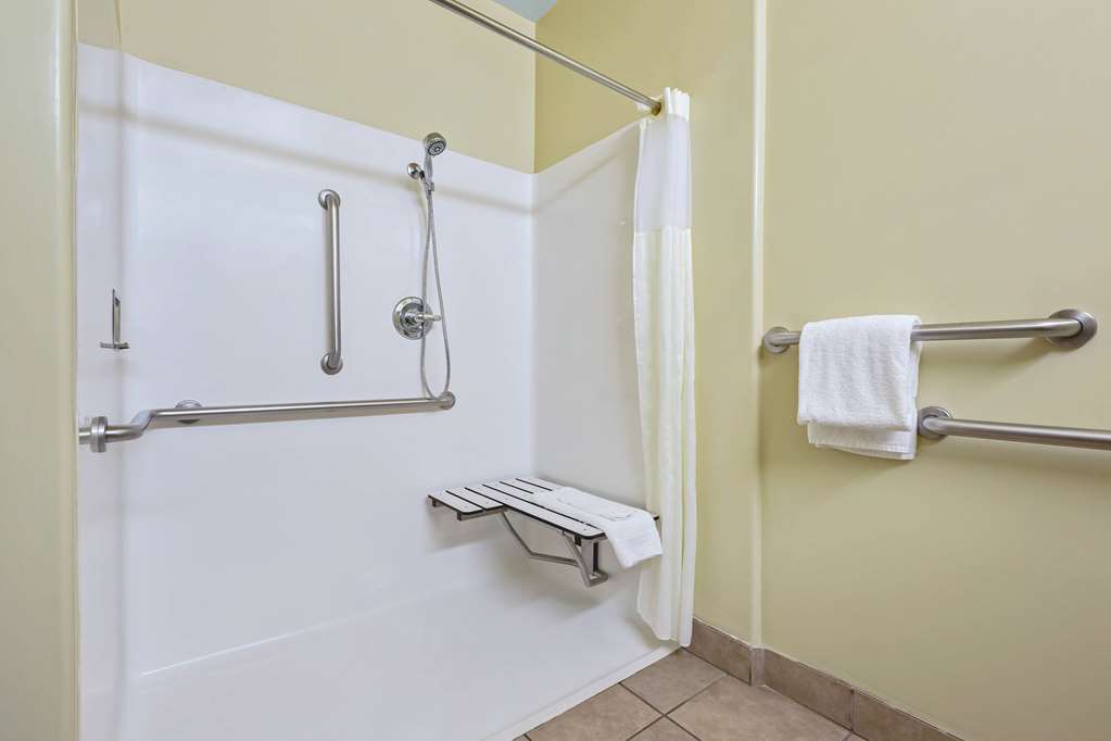 La Quinta Inn & Suites by Wyndham Moreno Valley - photo 23