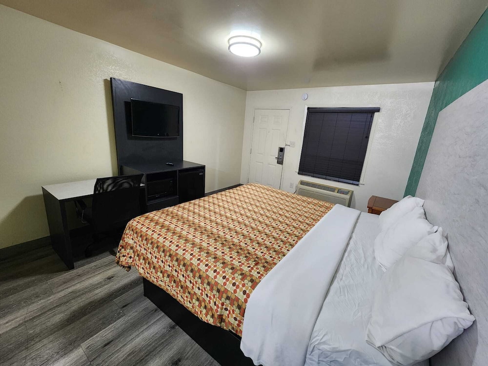 Green Garden Inn - photo 18