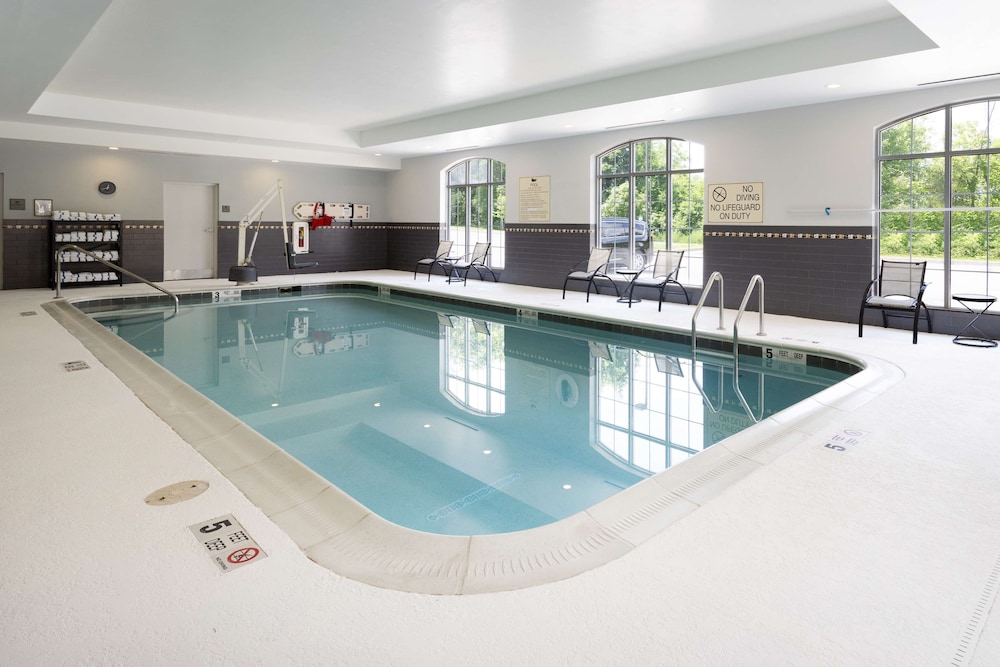 Homewood Suites by Hilton Rochester Greece NY - photo 18