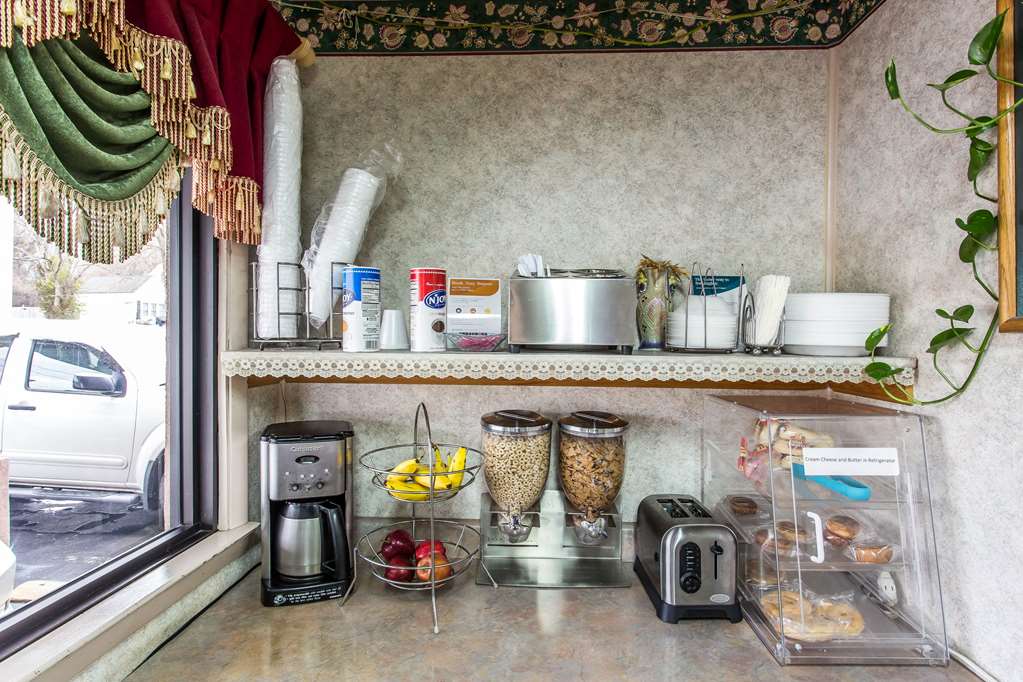 Rodeway Inn Goodlettsville South - photo 24
