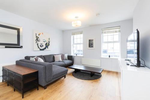 Luxury Central Camden Apartment C1 — 4-Star Luxury Hotel in London, United Kingdom