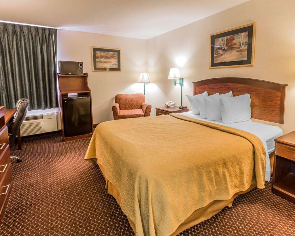 Quality Inn Pell City I 20 exit 158 - photo 10