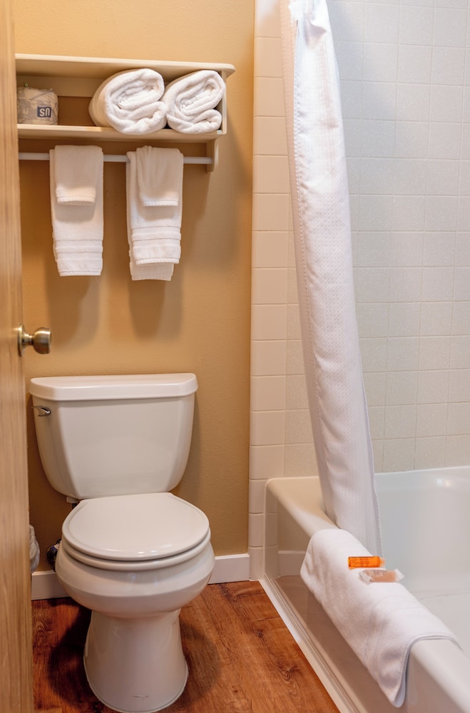 Oregon Trail Inn - photo 12