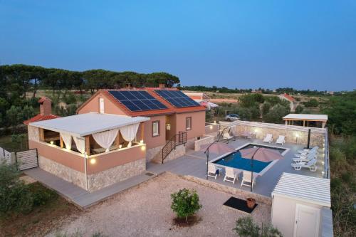 The Countryside Olive Garden — hotel near Zadar Airport