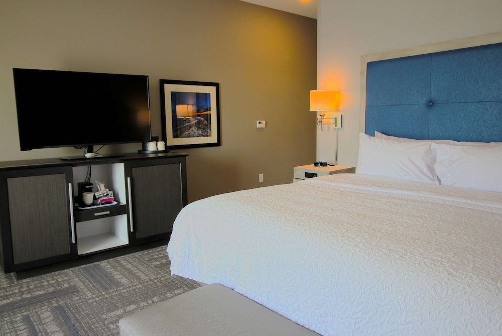 Hampton Inn West Plains - photo 14