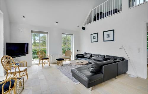 Three Bedroom Holiday Home In Krusa — Krusa — photo 4