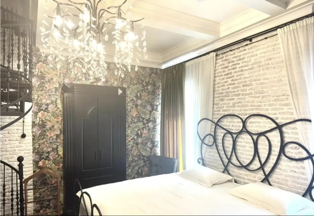 Luxury Home in Old Tbilisi with Terrace