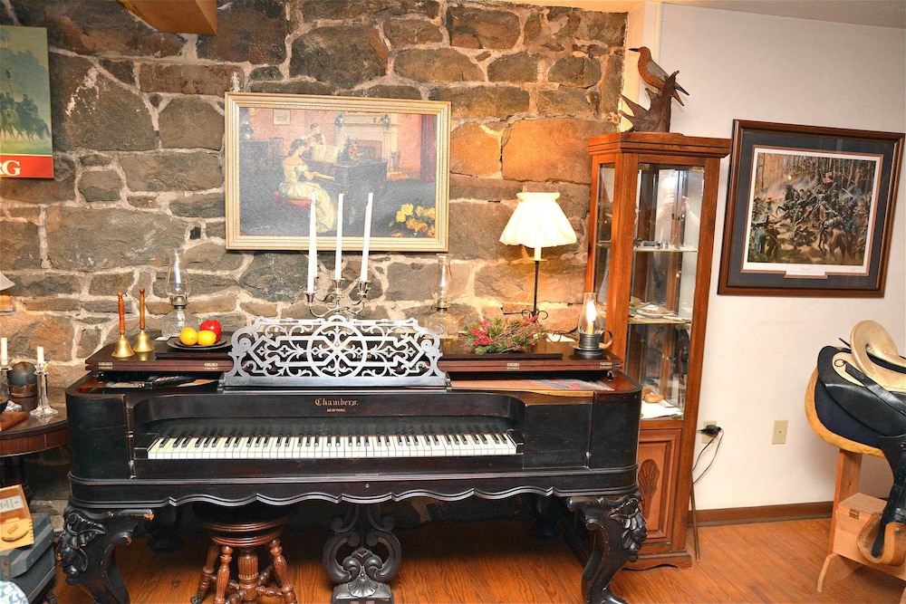 Battlefield Bed & Breakfast Inn - photo 82