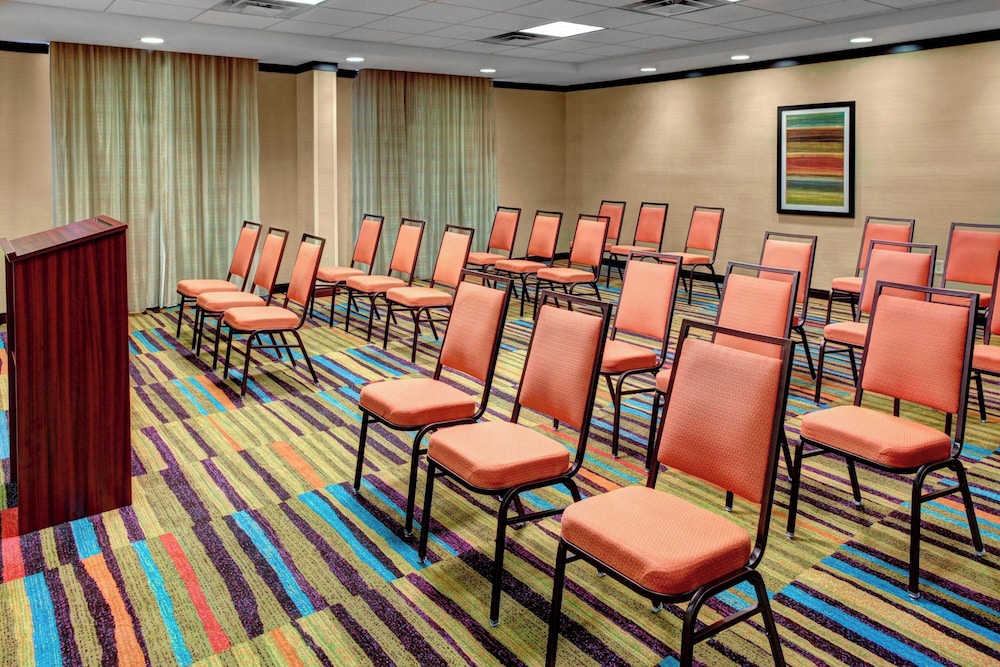 Fairfield by Marriott Inn & Suites Anniston Oxford - photo 22