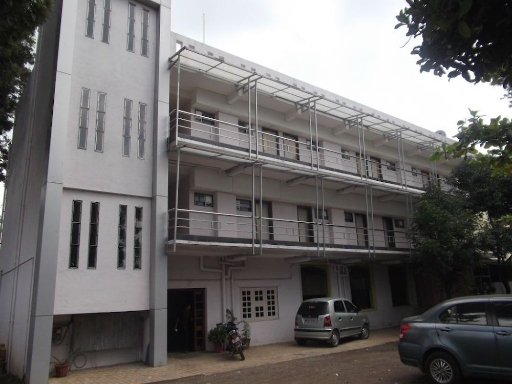 Hotel Vishal - last minute hotel in Pune
