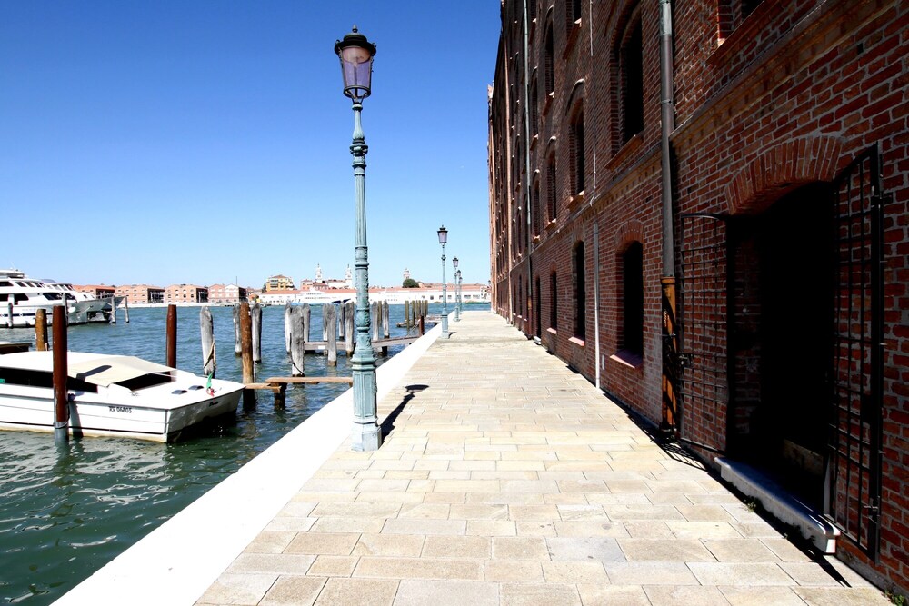 Sleep In Venice - last minute hotel in Venice
