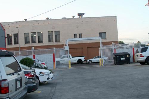The Broadway Inn - photo 15
