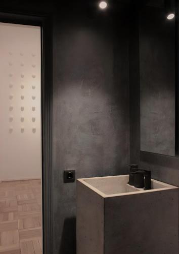 M1 Apartment