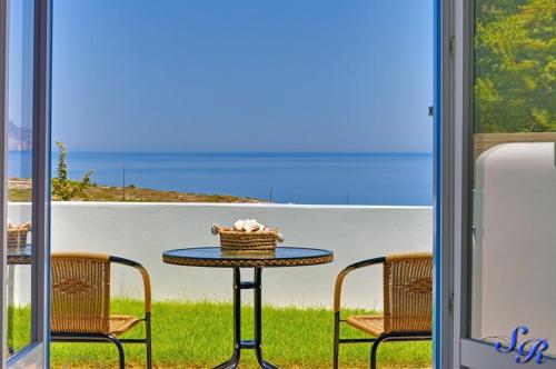 Sarakiniko Rooms — Adamas — photo 2