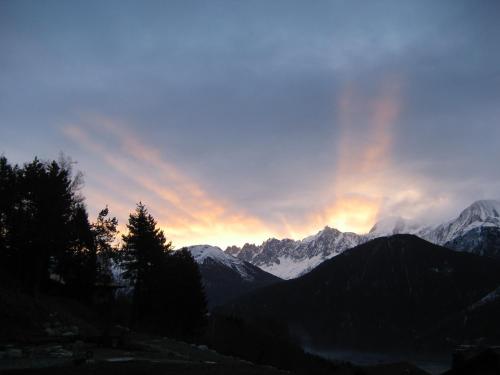 Mont Blanc Views Apartments — 4-Star Luxury Hotel in Passy, France