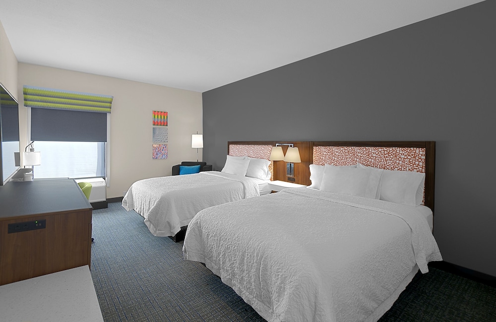 Hampton Inn & Suites Houston Cypress Station - photo 12