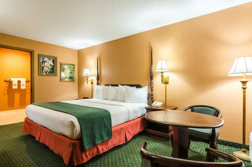 Quality Inn Eureka Springs South - photo 21