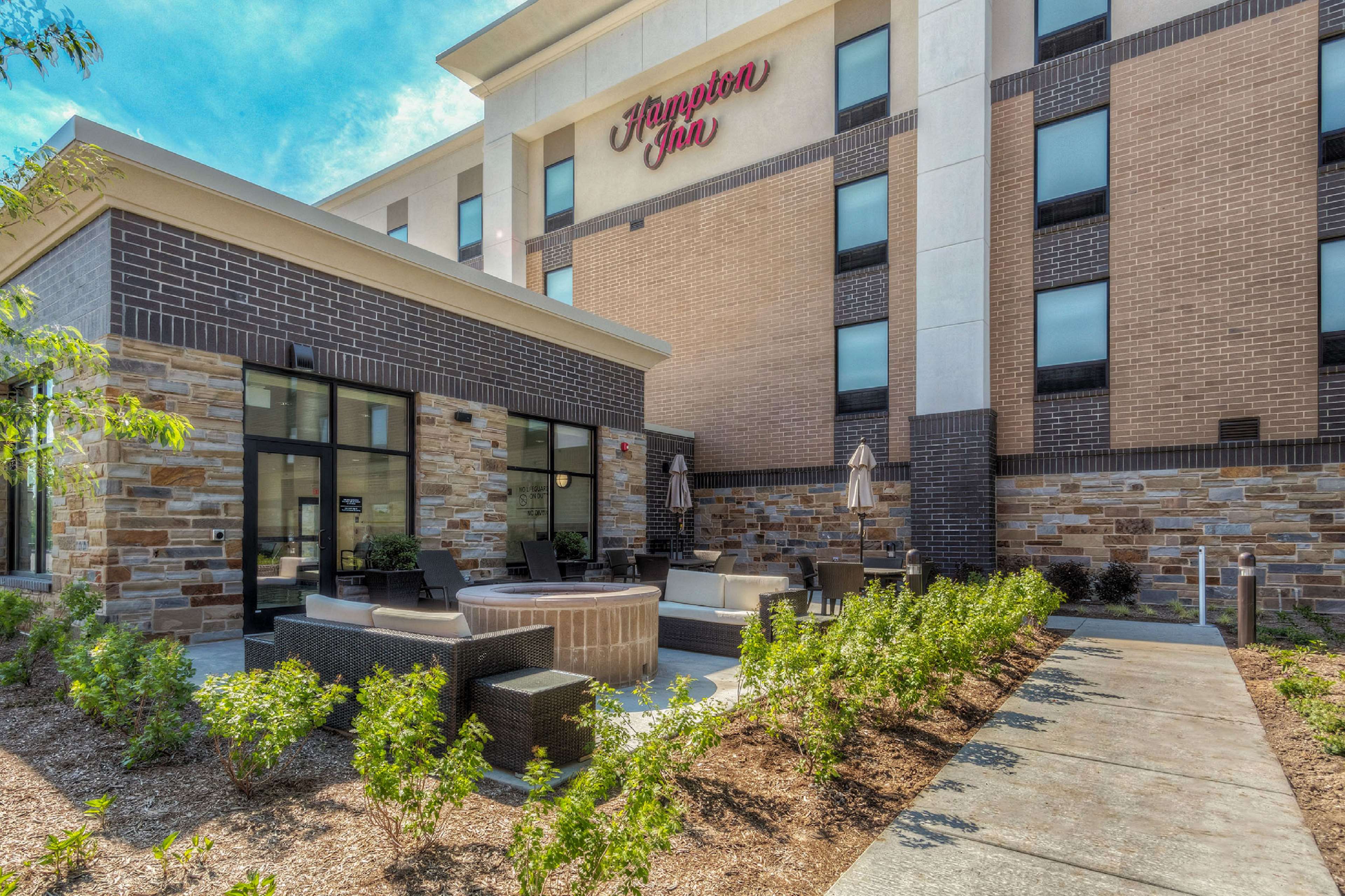 Hampton Inn St. Louis Wentzville - photo 3