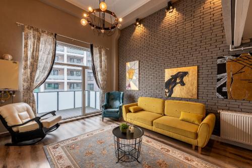 Central Retreat FREE Private Parking — 4-Star Luxury Hotel in Cluj-Napoca, Romania