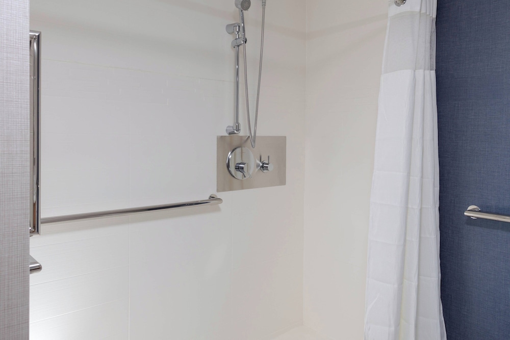 Residence Inn by Marriott Virginia Beach Town Center - photo 15