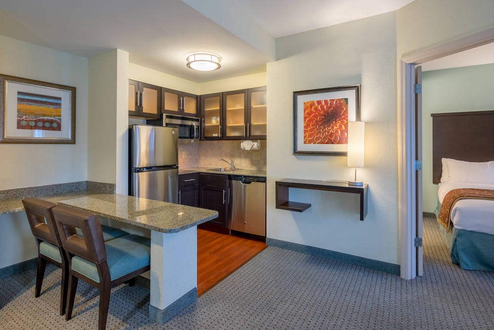 Staybridge Suites Wilmington Brandywine Valley by IHG - photo 7