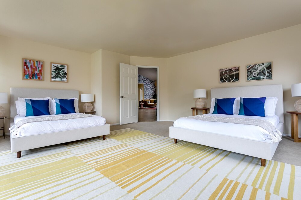 Flamingo by AvantStay Desert Oasis 10 Mins to Coachella w Pool La Quinta - photo 3