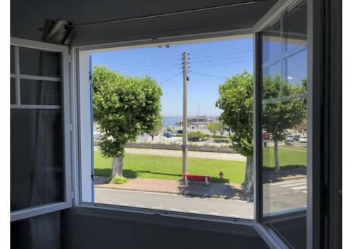 Arcachonnaise de charme première ligne vue mer in Arcachon, France