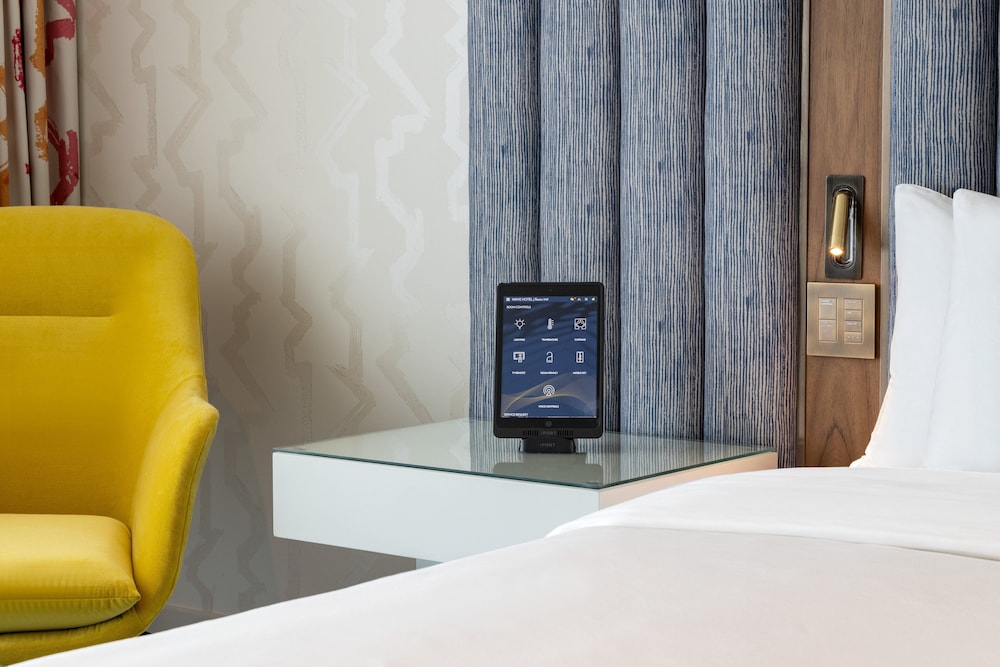 Lake Nona Wave Hotel - photo 11