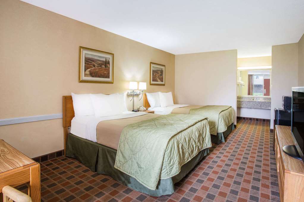 Ramada by Wyndham Wytheville - photo 8