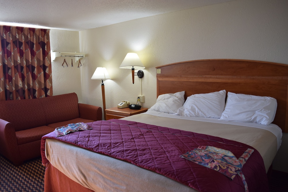 Americas Best Value Inn Jefferson City - photo 6