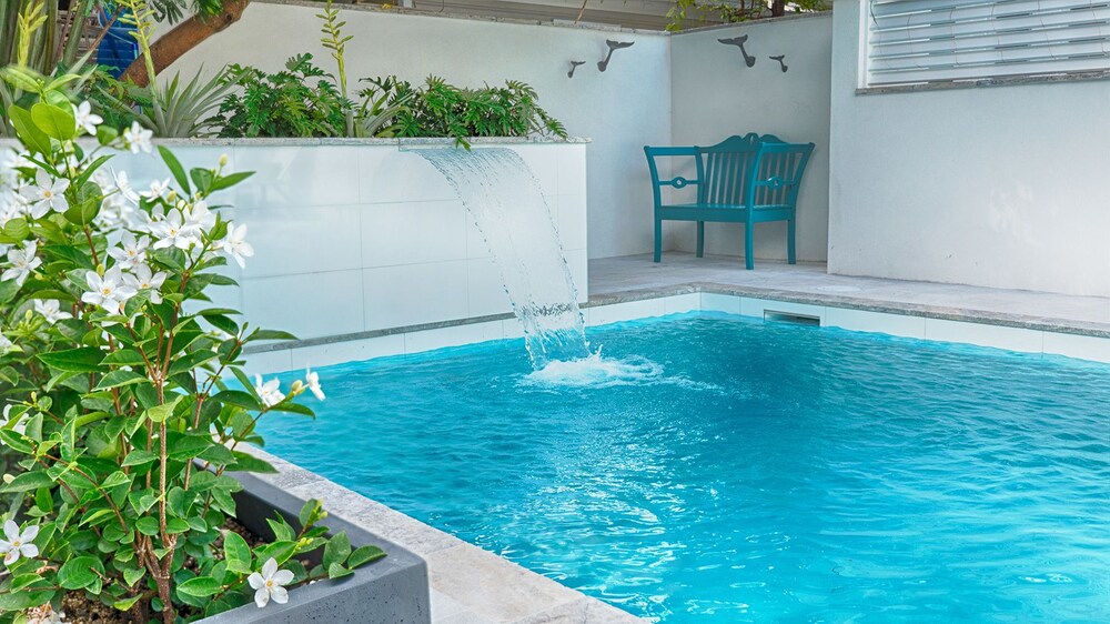 The Gardens Hotel - photo 43