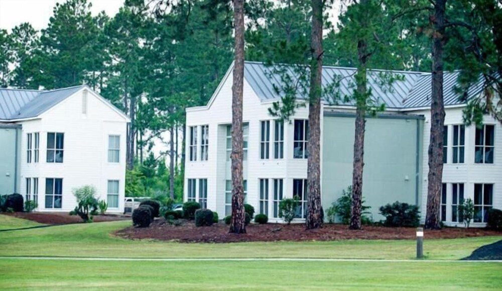 Lake Blackshear Resort & Golf Club - photo 23