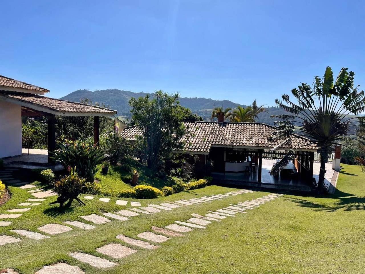Chácara Mira Flores — 4-Star Luxury Hotel in Atibaia, Brasil