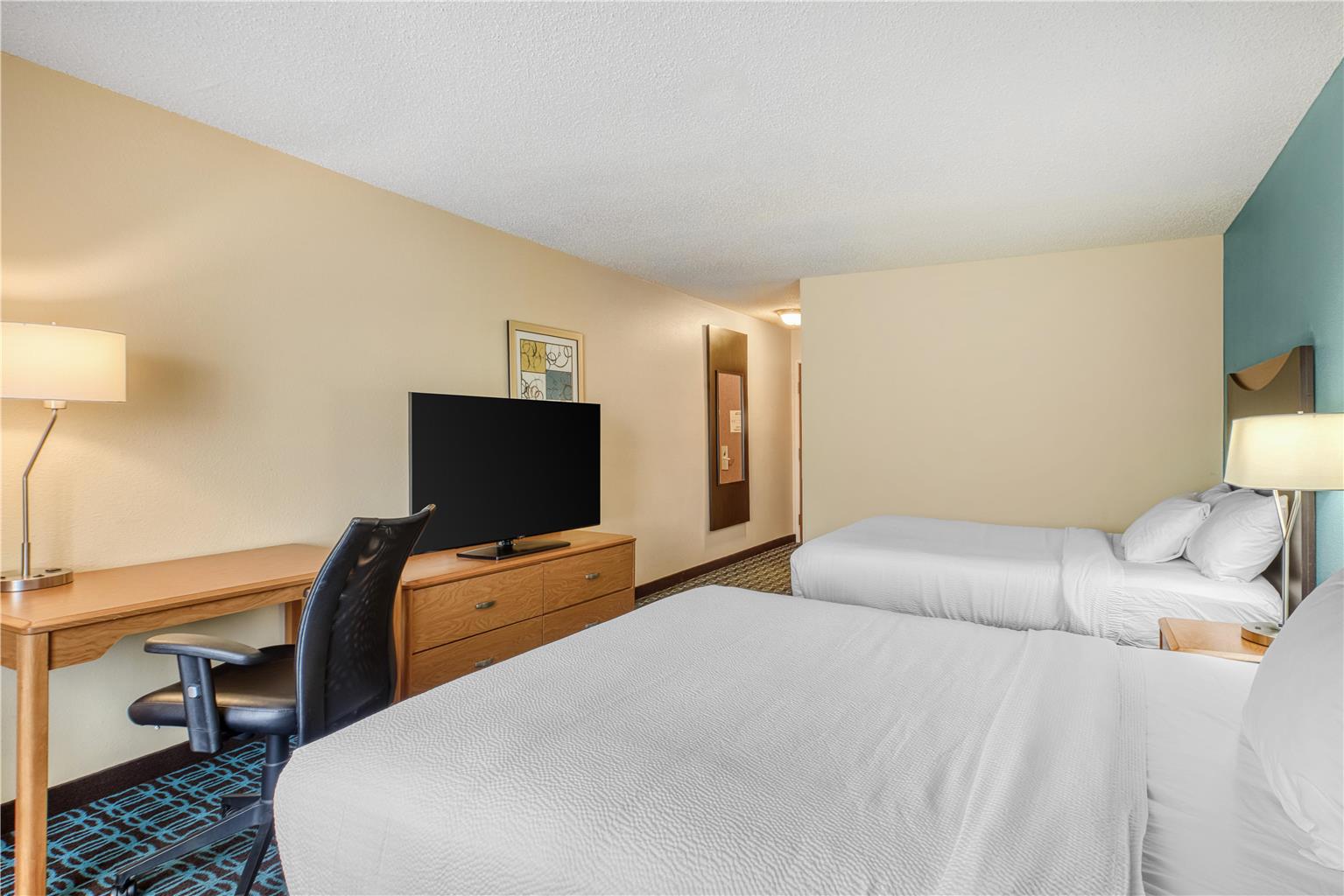 SureStay by Best Western Mount Pleasant Racine - photo 20