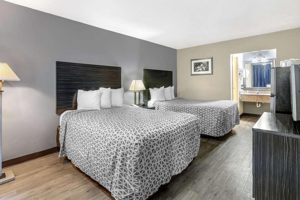 Suburban Studios International Drive - photo 10