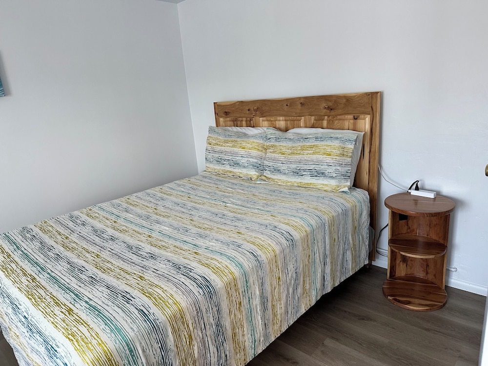 Lamplighter Lodge - photo 26