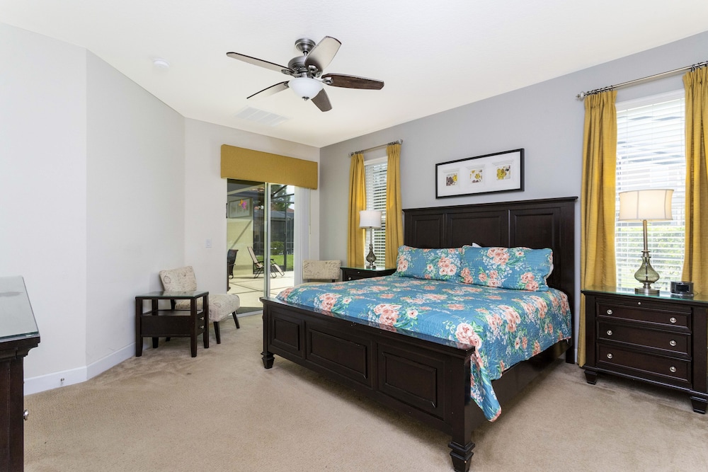 Gorgeous 4Bd with Pool @ 4072 Solterra Resort Davenport - photo 4