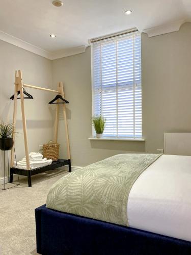 Ivy Shores Apartment